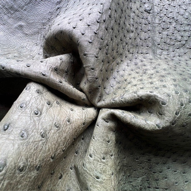 Ostrich Skin | green | 1.5/1.6mm | $345 ea.